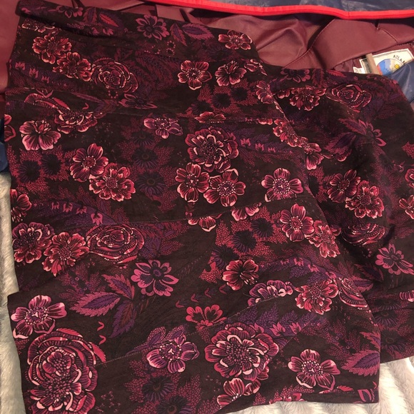 ‘JessicaZ’  Moleskin Skirt (Plus) - Picture 6 of 8